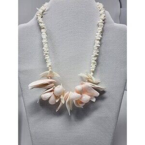 Beachy Boho Shell Stacked Haminoe Tribal White Necklace 17"